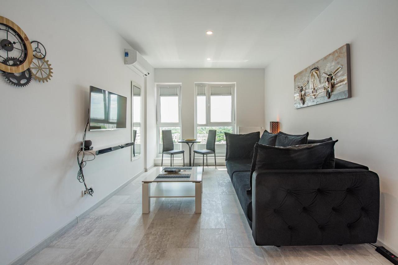 Cozy Penthousestudio Cityview W12 Bukarest Kültér fotó