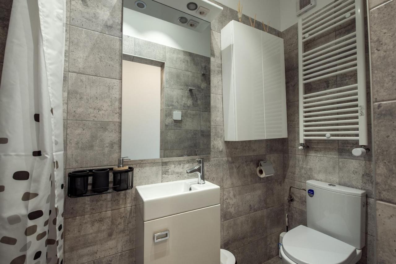 Cozy Penthousestudio Cityview W12 Bukarest Kültér fotó